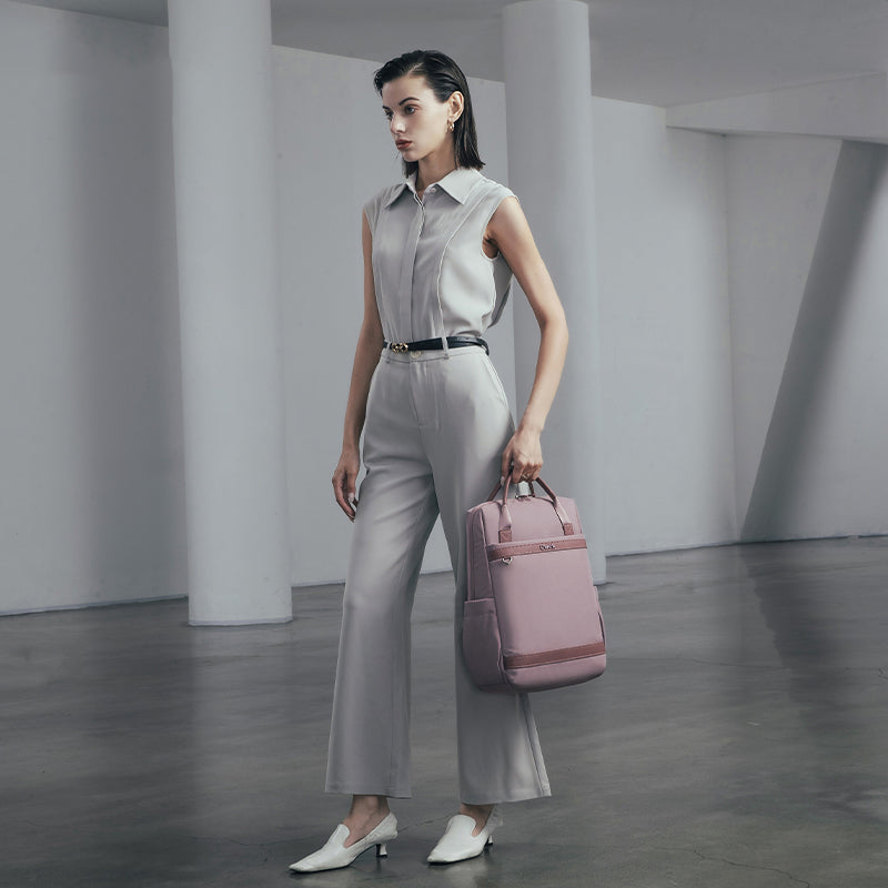 Chantria Valeria hátizsák