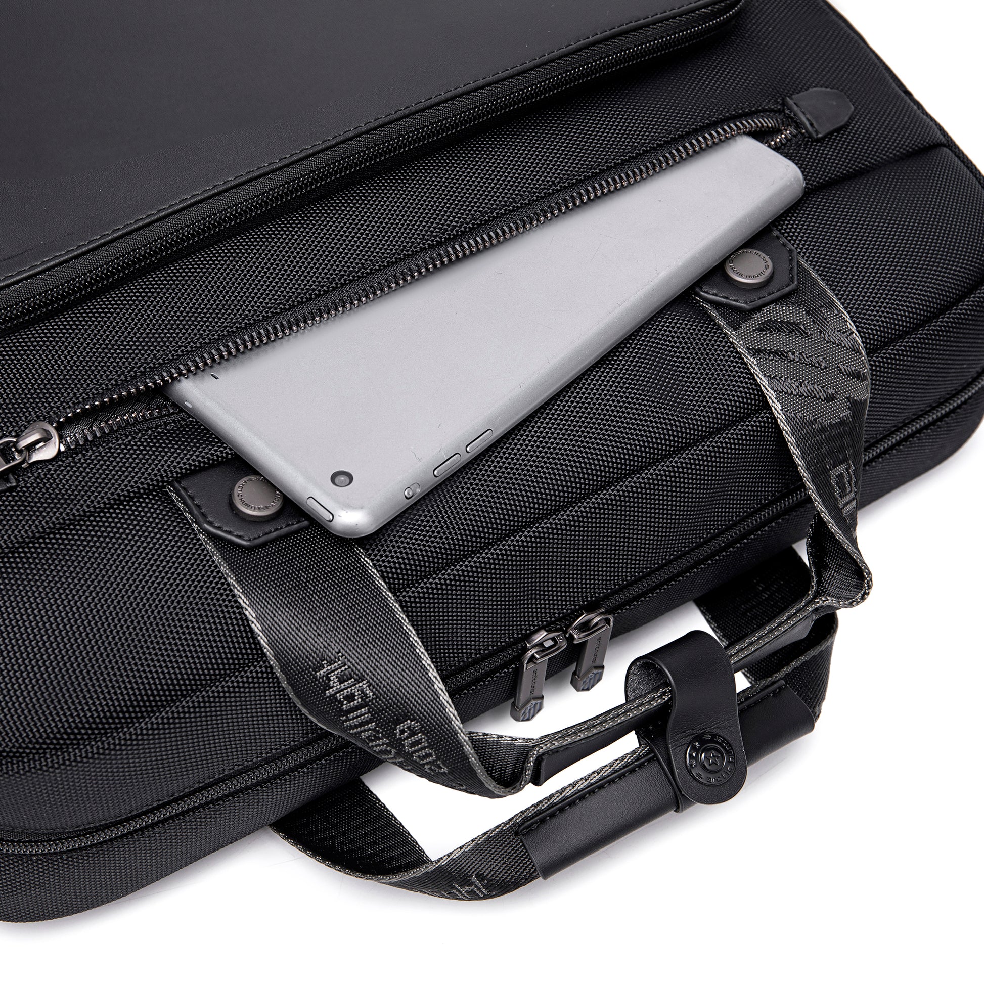 Arctic Hunter Sterling laptoptáska fekete 9